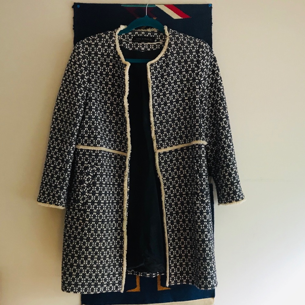 Zara textured coat sz. M